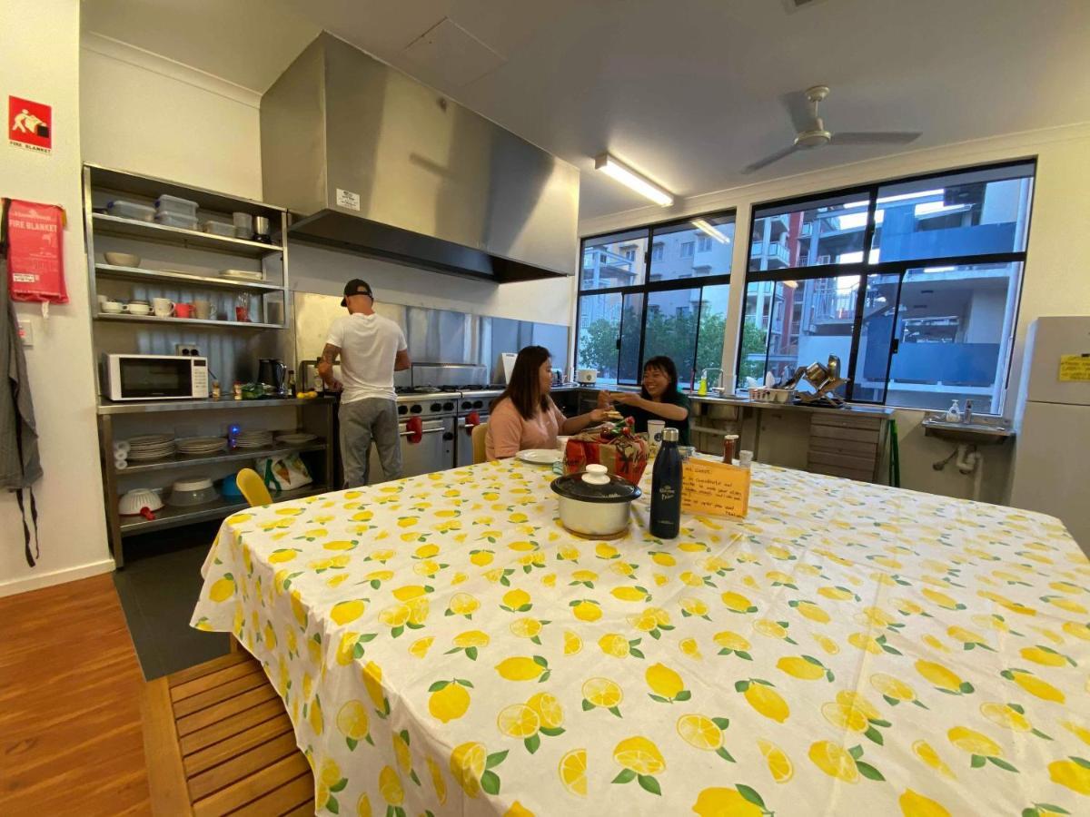 Downtown Backpackers Hostel Perth - Note - Valid Passport Required For Check In מראה חיצוני תמונה